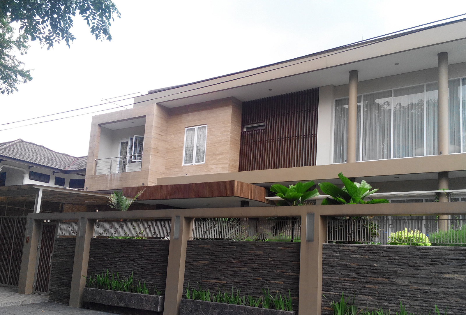 Project RUMAH TINGGAL DUREN SAWIT